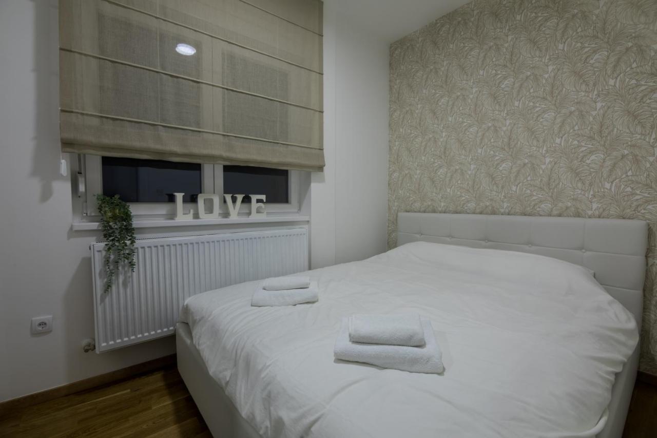 Apartman Park Bijeljina Bagian luar foto